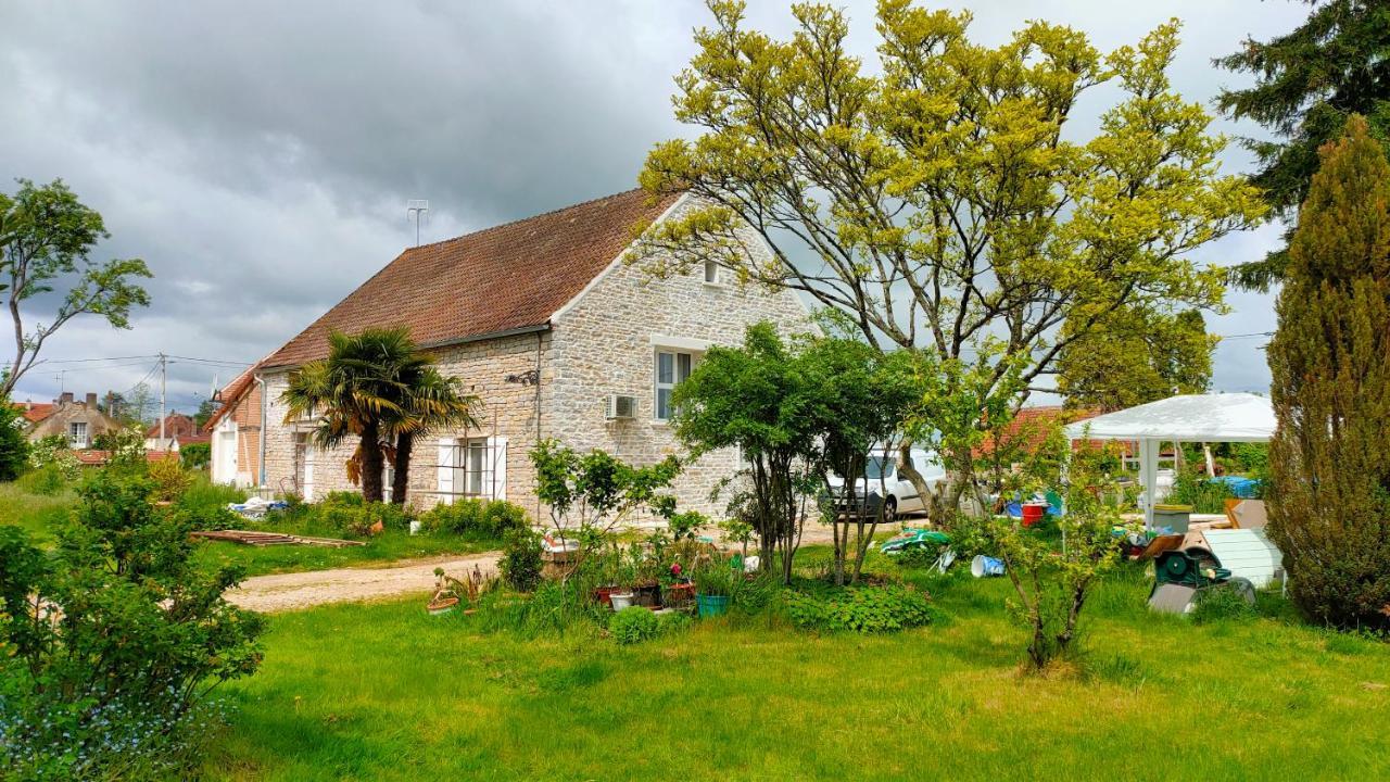 Domaine Ravy-Lilas Saint-Symphorien-sur-Saone Kültér fotó